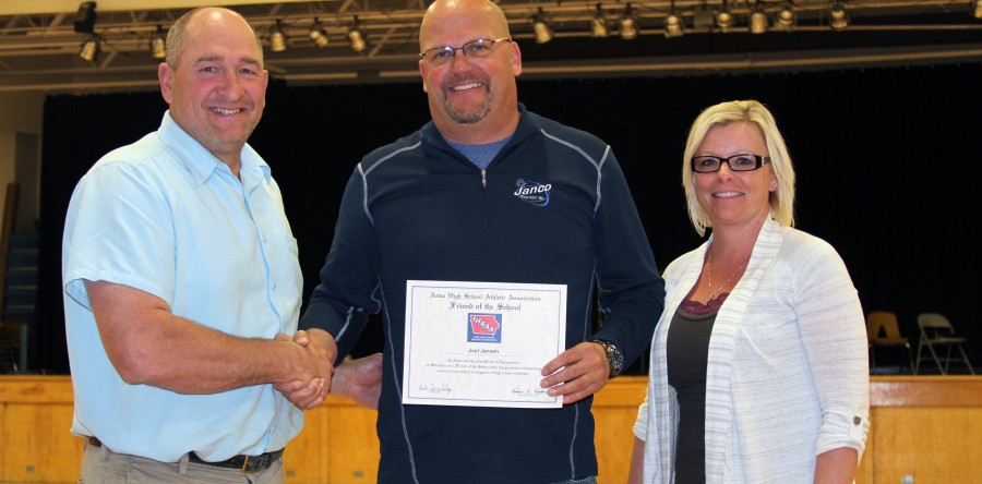 Joel Jansen receives Friend of the School inaugural award