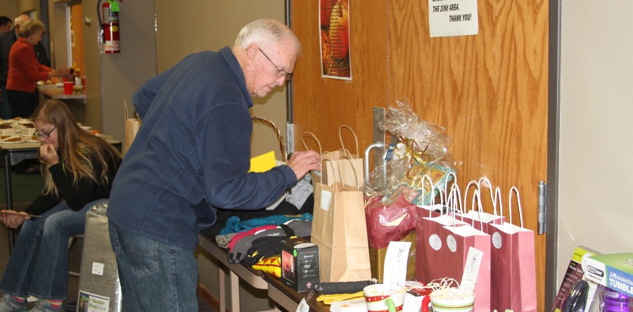 Sully Fall Family Fun Night draws a crowd