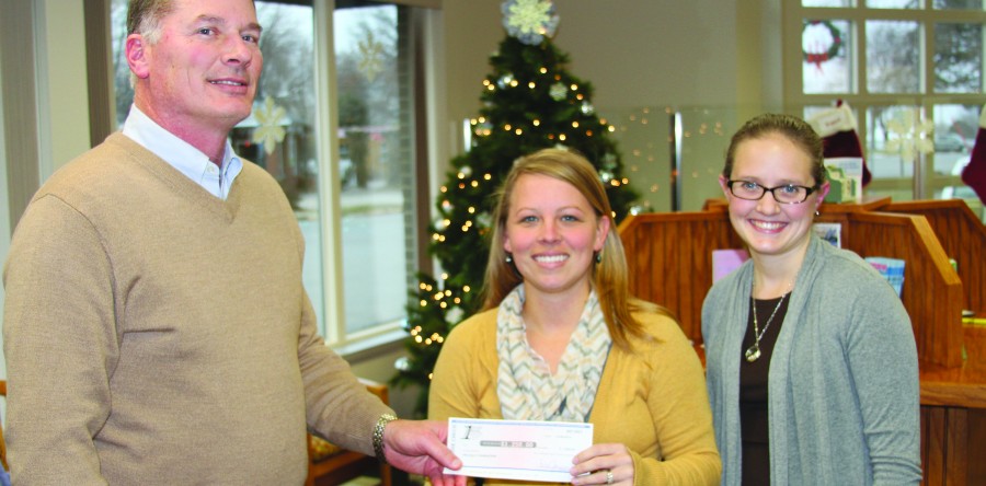 1st State Bank donates $1,250 for Sully playground