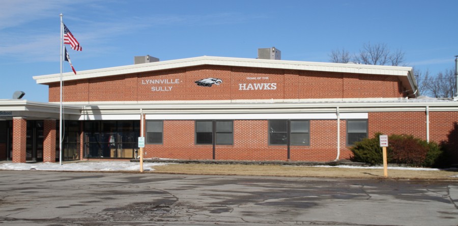 New L-S signage fosters school, community pride