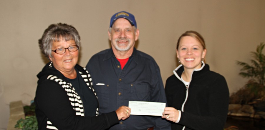 Kruseman Implement donates $2,500 to Sully playground