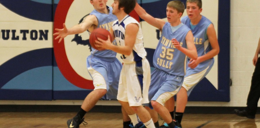 Hawk boys fly past Moulton-Udell Eagles in semifinal