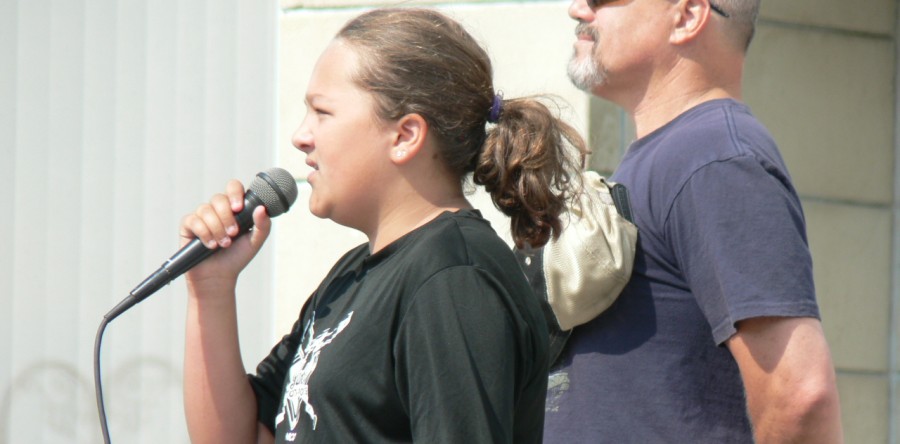 Residents bleeding hometown pride gather for Lynnville Day