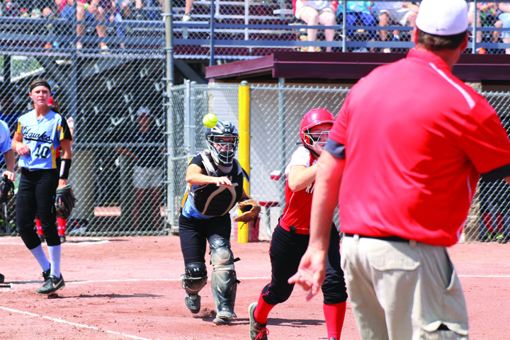 No. 4 Hawks come up one run short battling with No. 9 RV in state quarterfinal