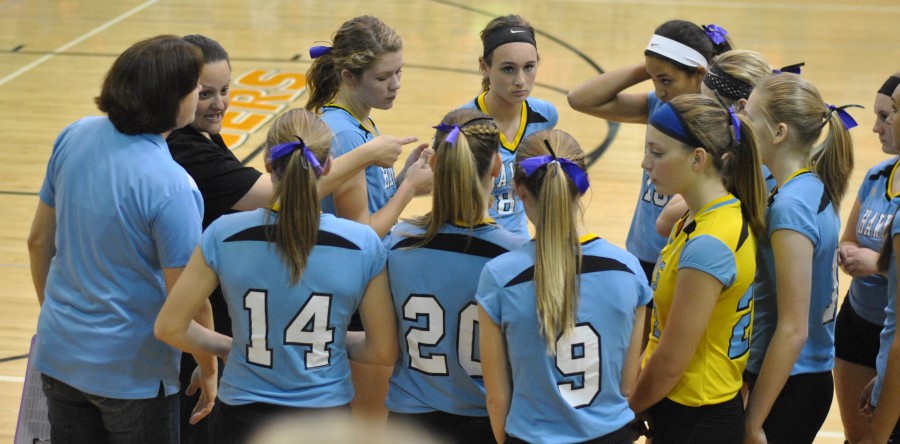 L-S volleyball team falls to No. 9 IV in three-set season ender