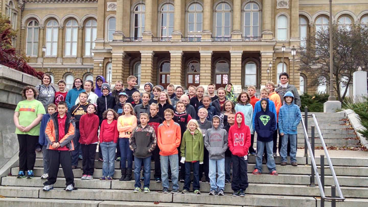 Capitol trip enriches fifth graders’ studies of Iowa