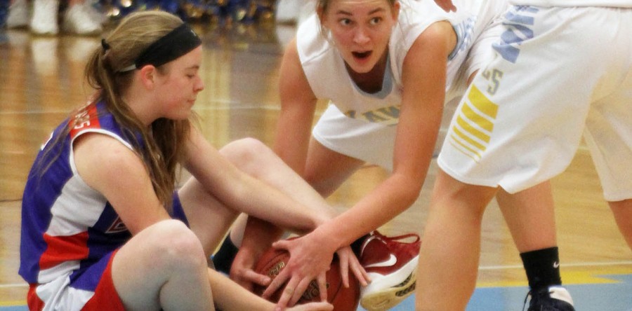 Hawk girls improve to 18-0, look ahead to Monte rematch