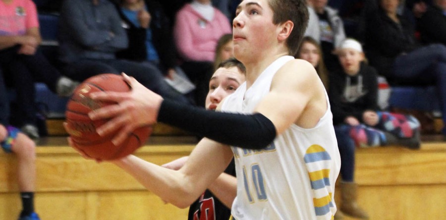 No. 10 Hawks down HLV in district tournament win