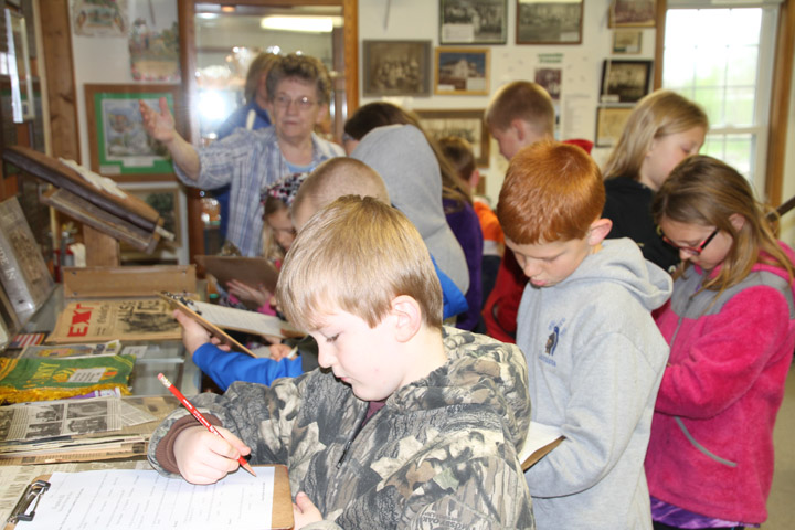 SCS third, fourth graders step back in time at Wagaman Mill
