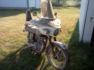 The 1973 CB450 sat in a machine shed for years.