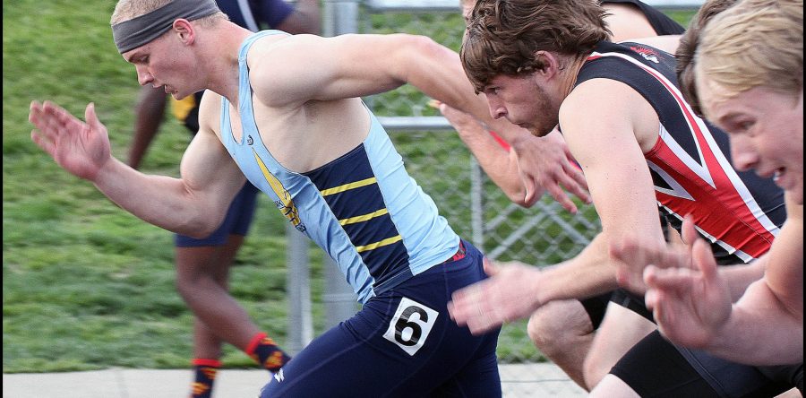 Regular season culminates with 18 state-bound Hawks