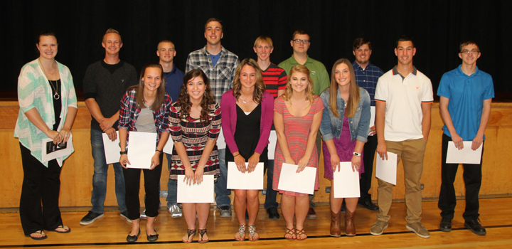 LSCEF awards $8,700 in scholarships to the Class of 2016