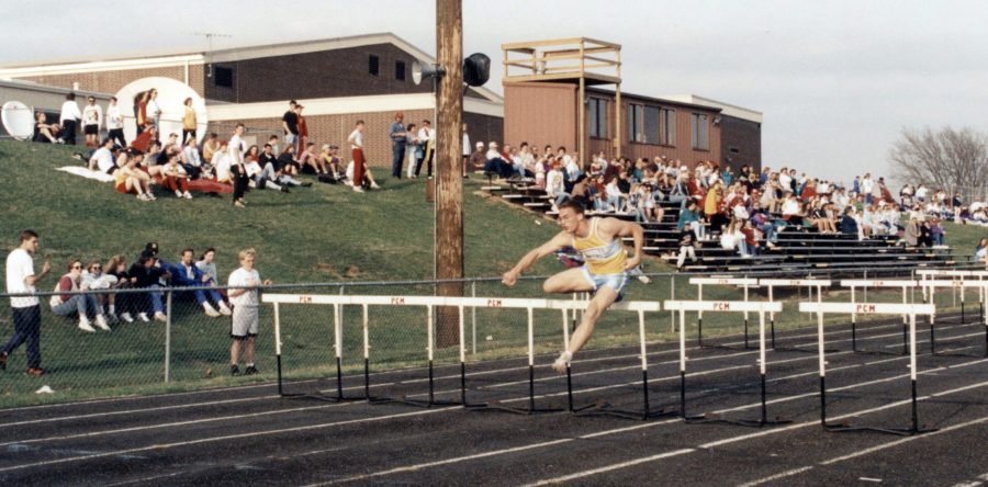Like father, like daughter: Gruvers hold L-S 400-m hurdles records