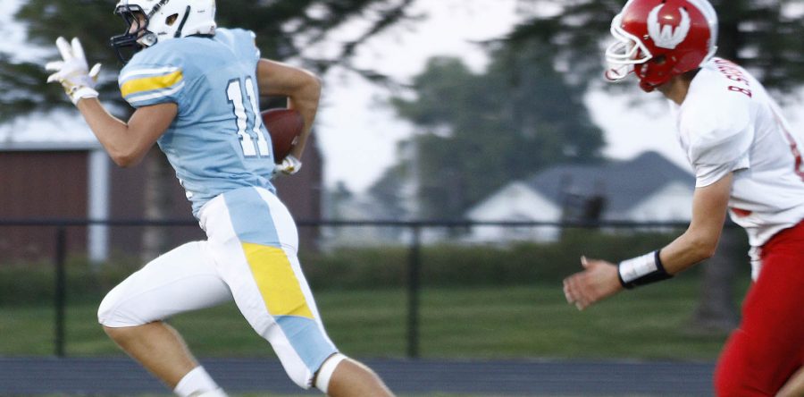 Hawks dominate Warhawks on Senior Night