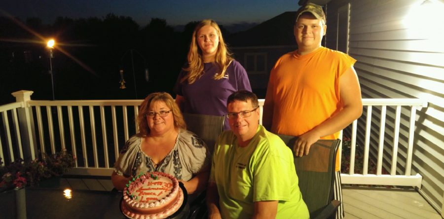 Community rallies behind Bruce and Lynn Dunsbergen family