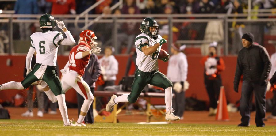 Pella football punches ticket to Dome for fourth straight year