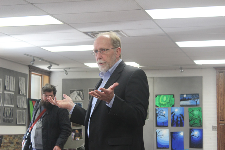 Congressman Loebsack connects with potential voters