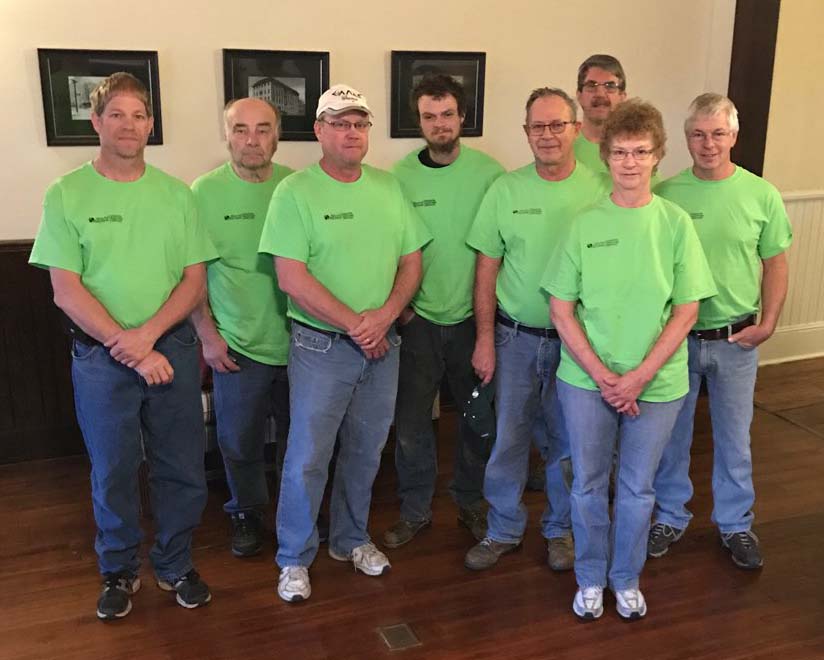 Tornado-ravaged homes in MS become locals’ LABOR OF LOVE