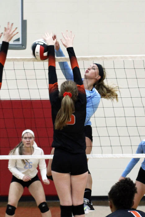 L-S netters break losing streak with W’s over TC, BGM