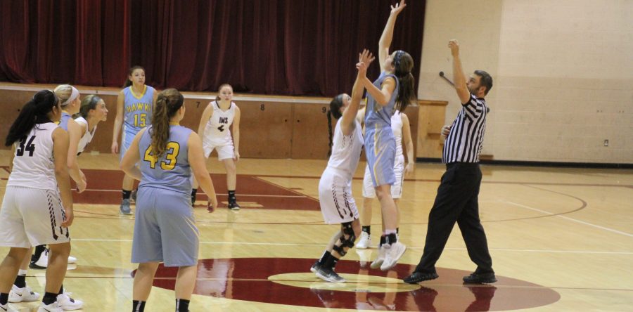 No. 10-ranked L-S opens with decisive W