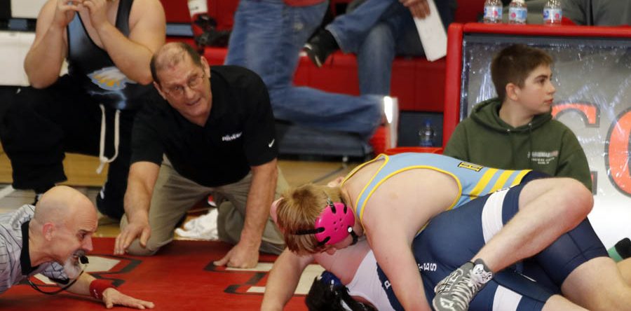Hawks go 0-3 at IV, Squires takes third at North Polk