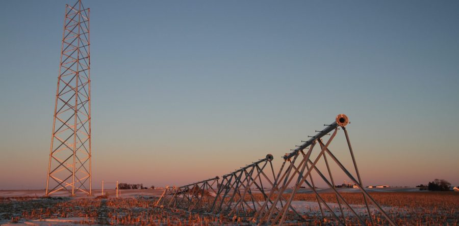 Communication tower changes the horizon south of Sully