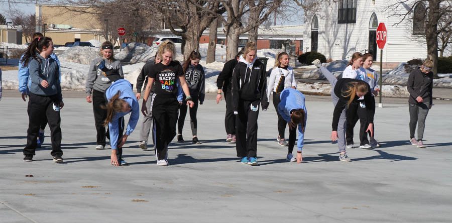 Arkema’s largest squad brings depth, determination to the track