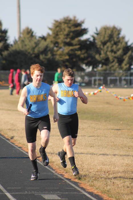 L-S boys ‘highly competitive’ in first two outdoor meets James sets new school record in shot put while placing first﻿