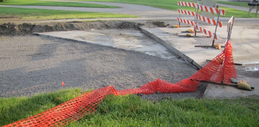 Highway F62E closed additional week in Lynnville