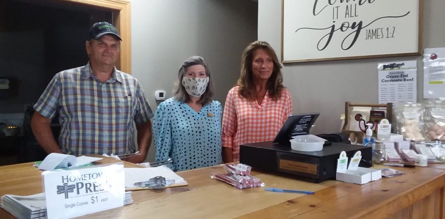 Iowa Senator Joni Ernst visits Sully Locker and Market