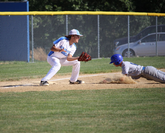Hawk BB finishes second in SICL, wins first district game
