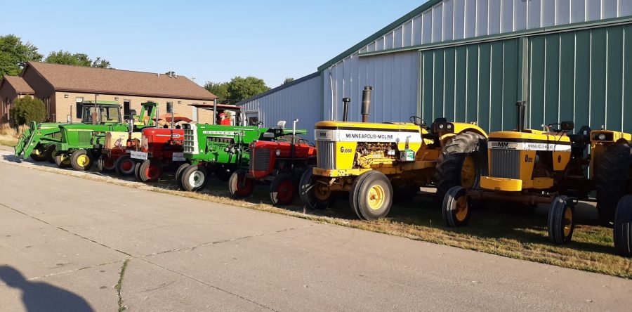 Lynnville Friends Church hosts annual tractor ride