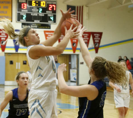 Short-handed Hawk girls fall to No. 9 Montezuma