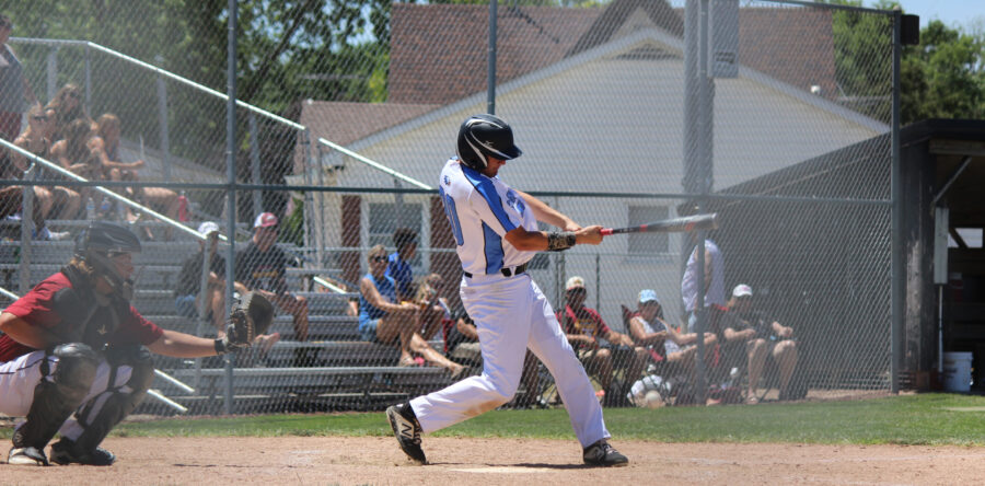 Hawks get back in the win column after tough week