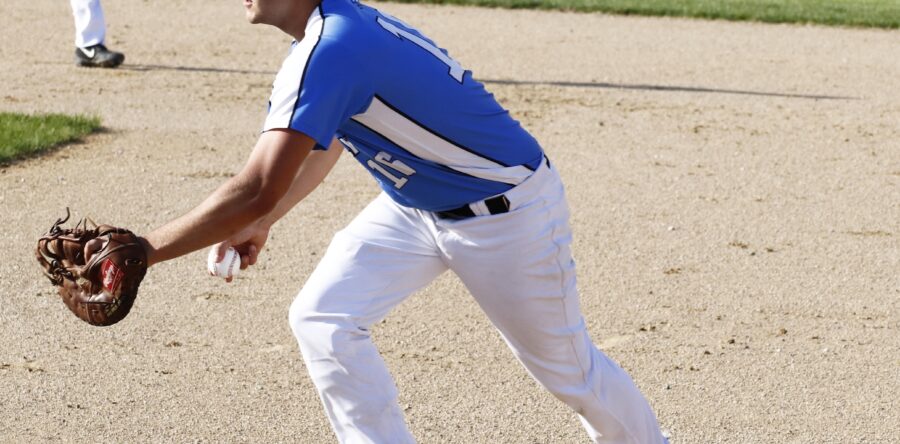 Hawks pick up two conference wins in opening week of play
