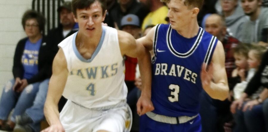 Hawks battle in buzzer-beater games, finish 2-1 in week one