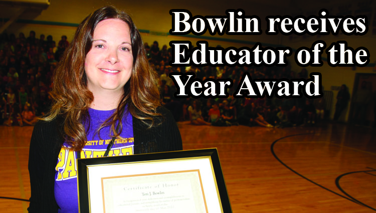 Bowlin receives Educator of the Year Award