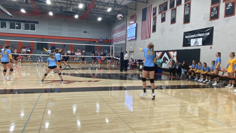 L-S netters open season with tourney play