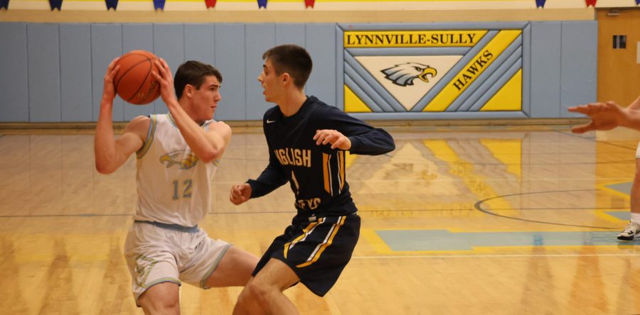 Hawks rally to beat Class 2A’s ranked Eddyville, dominate first round