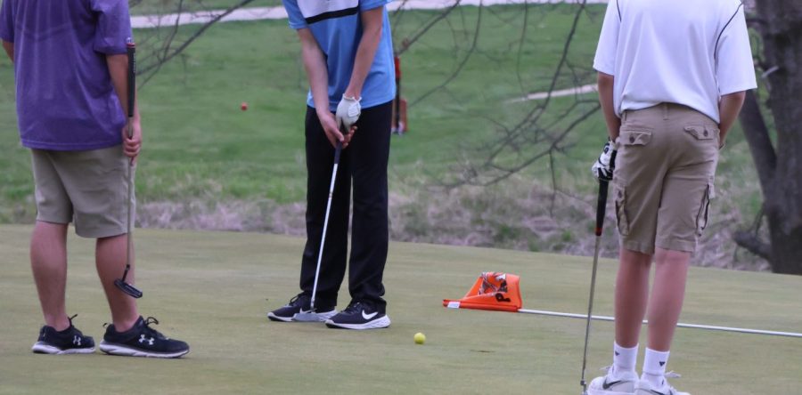 L-S golfers hit the links in Keota, Marengo