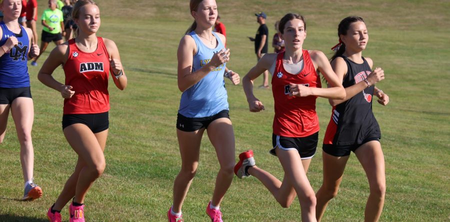 L-S XC garners three top-10 finishes in first two meets of the 2023 season