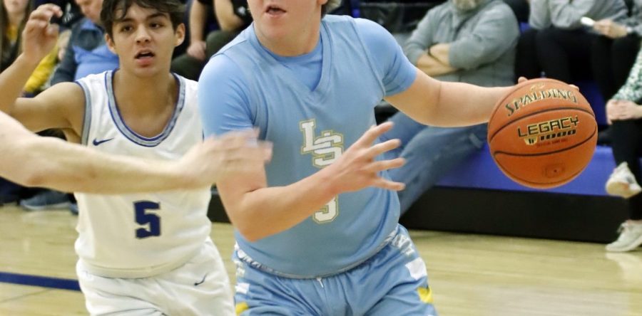 Three victories for L-S boys basketball in opening week