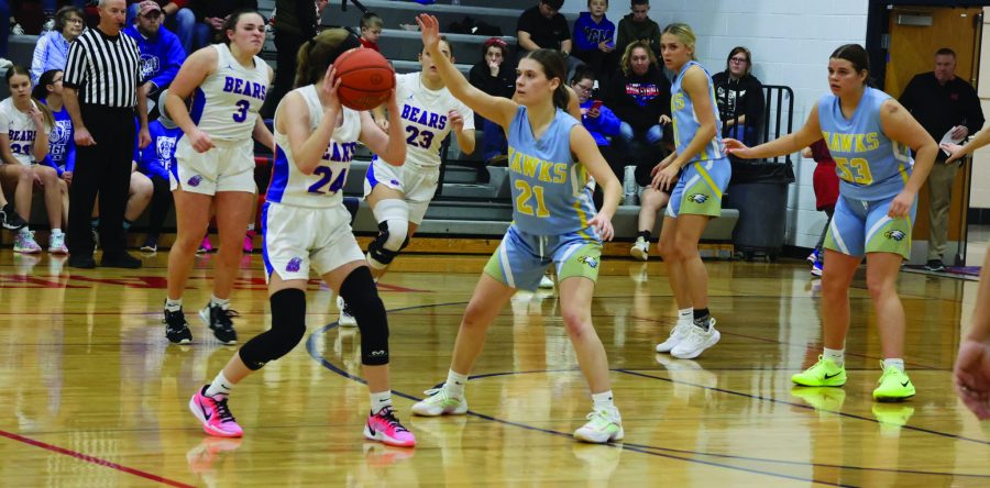 Hawks wrap up 2024 with a win over Keota