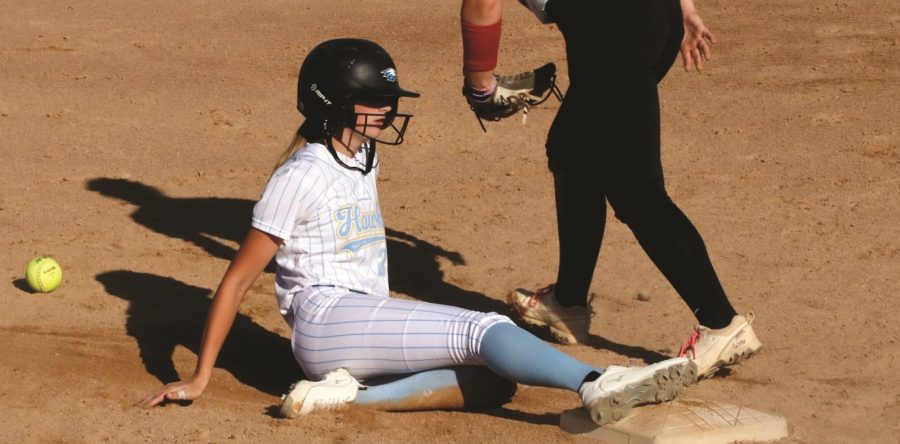 L-S softball plays tough against SICL’s top teams, ends week with a W