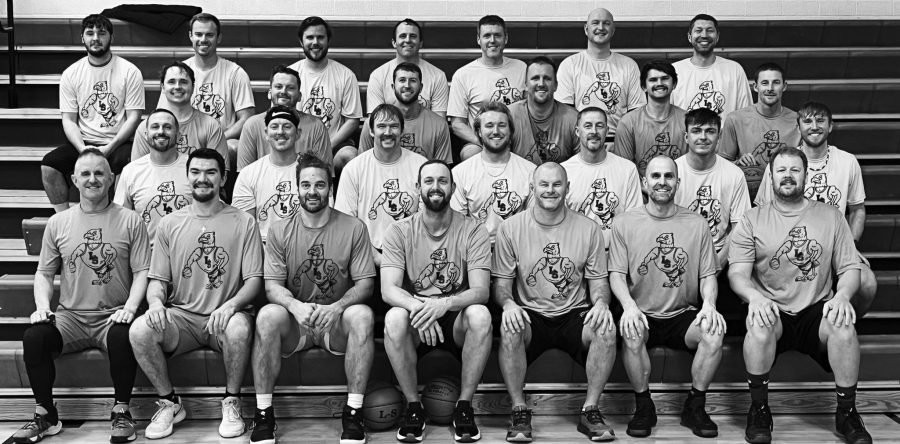 Hawk alumni and fans reunite on the court