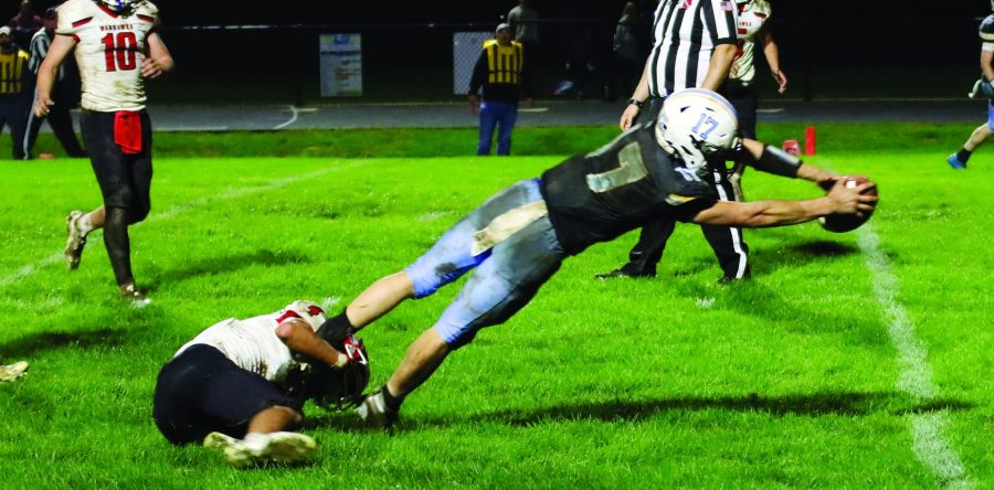 Hawks soar above North Mahaska for homecoming win